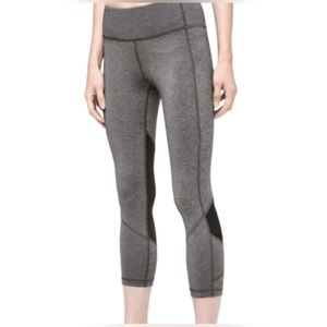 BRAND NEW WITH TAGS - Lululemon Pace Rival High-Rise Crop 22"